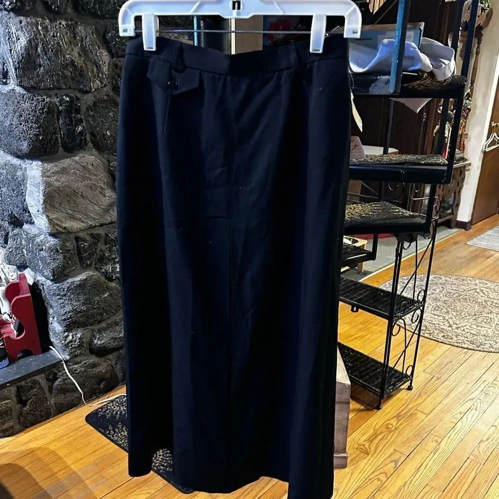 Talbots’s black 100% Wool Elegant Black Women's Skirt